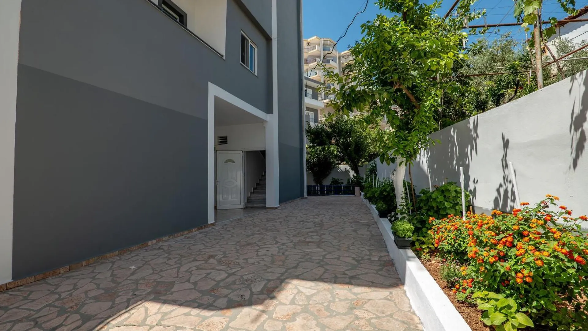 Hoteleks Inn & Suites Sarandë Albanien